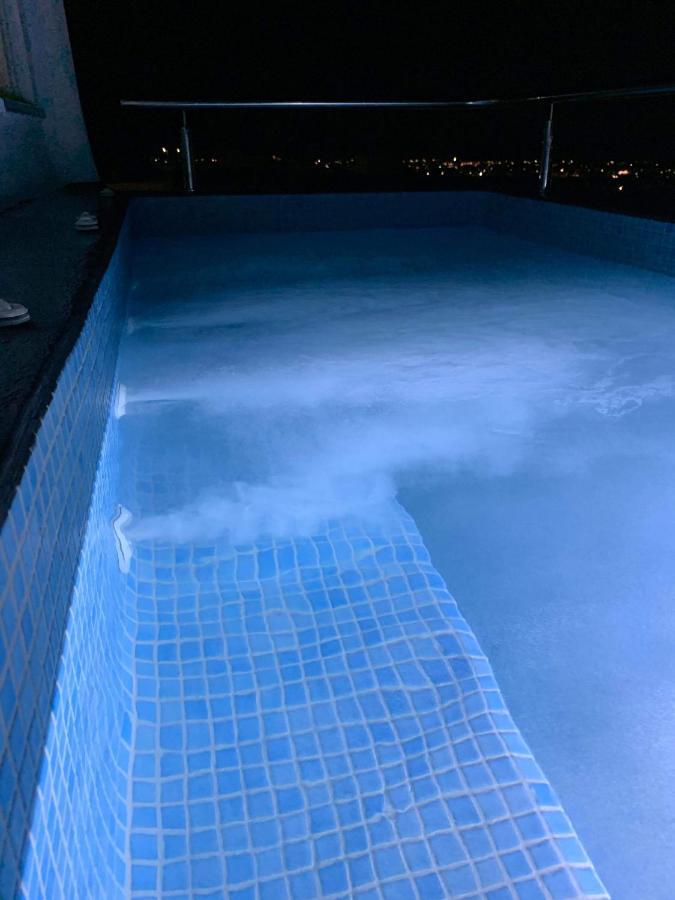 Ferienwohnung Lux House With Outdoor Jacuzzi And Sea View In Santorini Emporio  Exterior foto