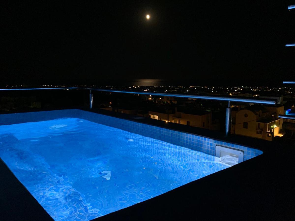 Ferienwohnung Lux House With Outdoor Jacuzzi And Sea View In Santorini Emporio  Exterior foto
